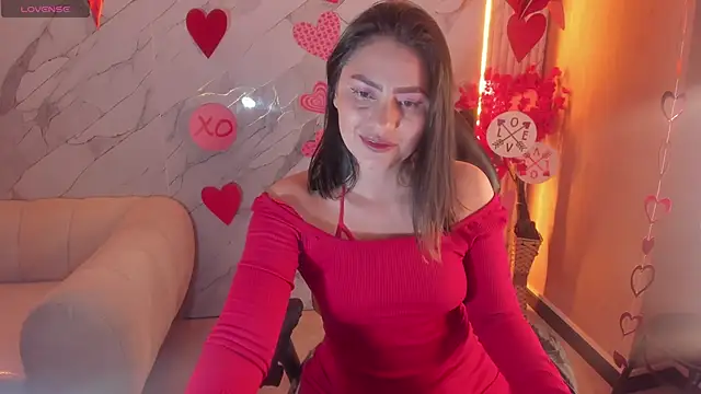 Snapshot of rox_luxury_tf chatting on 02-17-26, 09:32 rox luxury tf online show from 02-17-26, 09:32