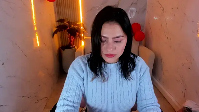 Snapshot of rox_luxury_tf chatting on 02-26-26, 09:14 rox luxury tf online show from 02-26-26, 09:14