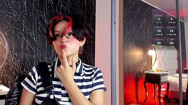 Snapshot of YuuMiko chatting on 02-24-26, 12:14 YuuMiko online show from 02-24-26, 12:14