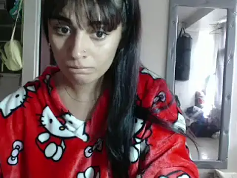 Snapshot of Zara_lopez777 chatting on 02-19-26, 04:25 Zara lopez777 online show from 02-19-26, 04:25