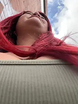 Snapshot of Lia-Moon77 chatting on 02-06-26, 05:38 Lia-Moon77 online show from 02-06-26, 05:38