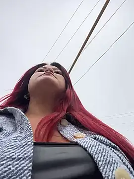 Lia-Moon77 online show from 04-15-26, 08:20