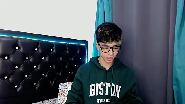 Snapshot of gabriel_x18 chatting on 02-27-26, 05:29 gabriel x18 online show from 02-27-26, 05:29