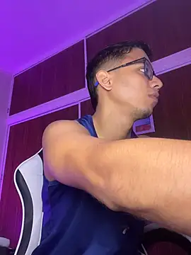 Snapshot of Gael_Velaryx chatting on 02-06-26, 05:05 Gael Velaryx online show from 02-06-26, 05:05