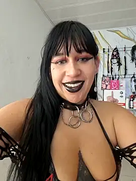 Snapshot of valen_ros chatting on 05-19-26, 01:50 valen ros online show from 05-19-26, 01:50