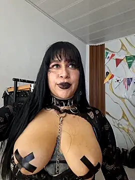 Snapshot of valen_ros chatting on 06-21-26, 10:23 valen ros online show from 06-21-26, 10:23