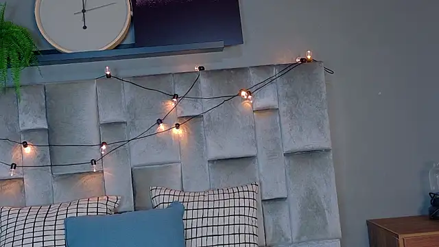 Snapshot of FernandaBrown__ chatting on 02-13-26, 07:21 FernandaBrown online show from 02-13-26, 07:21