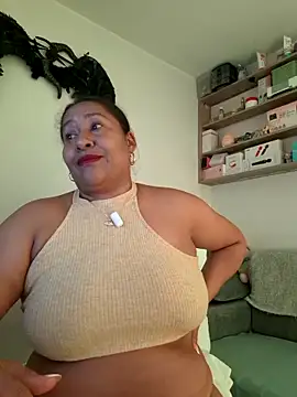 Snapshot of Nyomi_browm chatting on 05-21-26, 03:52 Nyomi browm online show from 05-21-26, 03:52