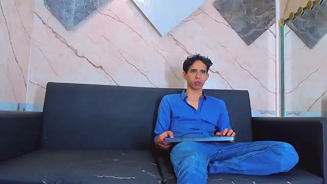 Snapshot of Wonka_1 chatting on 02-16-26, 03:35 Wonka 1 online show from 02-16-26, 03:35