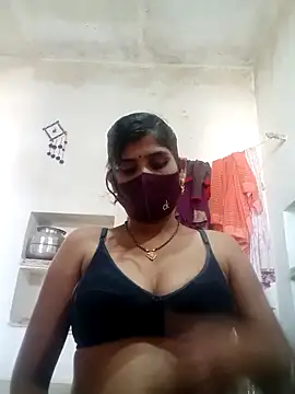 Snapshot of Dipti_thakur chatting on 02-24-26, 09:18 Dipti thakur online show from 02-24-26, 09:18