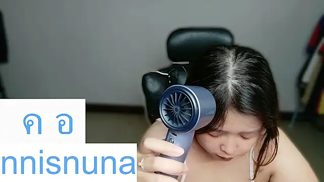 Snapshot of nunanunanuna chatting on 07-23-26, 05:49 nunanunanuna online show from 07-23-26, 05:49