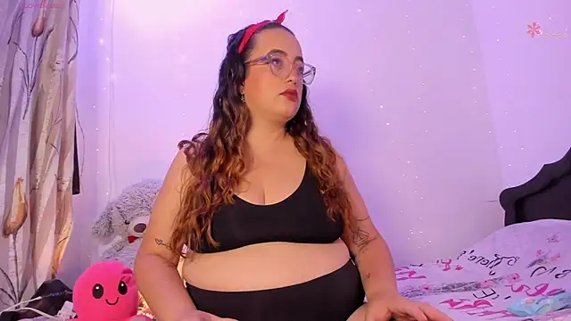 Snapshot of Stacy_millerr1 chatting on 04-27-26, 02:15 Stacy millerr1 online show from 04-27-26, 02:15