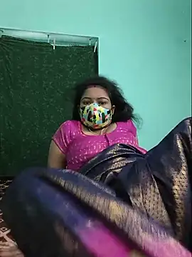 Snapshot of Tamilkannadacouple chatting on 05-28-26, 09:50 Tamilkannadacouple online show from 05-28-26, 09:50