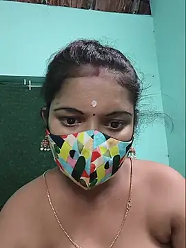 Snapshot of Tamilkannadacouple chatting on 05-31-26, 06:09 Tamilkannadacouple online show from 05-31-26, 06:09