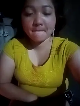 Snapshot of cuunon11 chatting on 02-16-26, 11:23 cuunon11 online show from 02-16-26, 11:23