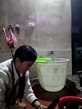 Snapshot of sen1199 chatting on 02-14-26, 11:01 sen1199 online show from 02-14-26, 11:01