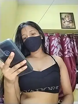 Naina-hott online show from 06-05-26, 05:51