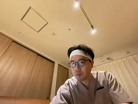 Snapshot of shizuku-kun211 chatting on 07-24-26, 12:14 shizuku-kun211 online show from 07-24-26, 12:14