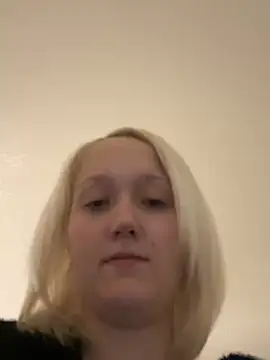 Snapshot of Marilynxo chatting on 02-13-26, 04:41 Marilynxo online show from 02-13-26, 04:41