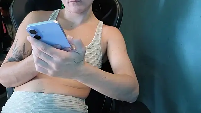 JadeAlexis403 online show from 06-20-26, 11:13