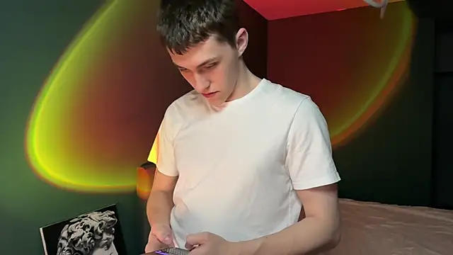 cronck52 online show from 03-23-26, 09:41