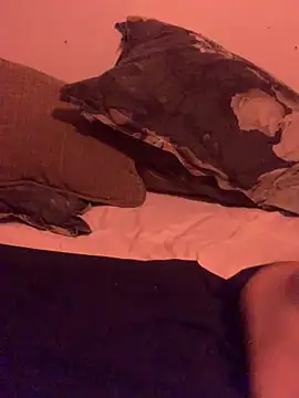 Snapshot of Camlechera1995 chatting on 02-17-26, 05:04 Camlechera1995 online show from 02-17-26, 05:04