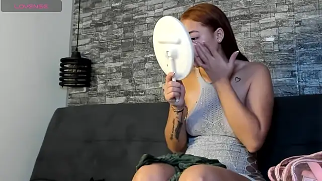 Snapshot of ASHLEY_COLLINS1 chatting on 02-11-26, 12:54 ASHLEY COLLINS1 online show from 02-11-26, 12:54