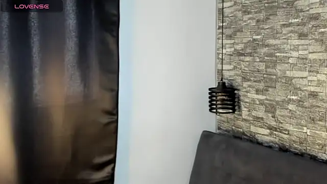 ASHLEY COLLINS1 online show from 03-04-26, 01:06