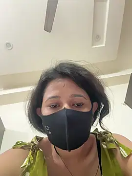 raavigirl online show from 02-28-26, 09:21