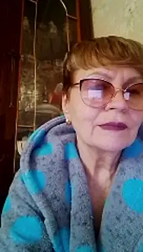 Snapshot of SophieBurns chatting on 04-21-26, 10:54 SophieBurns online show from 04-21-26, 10:54