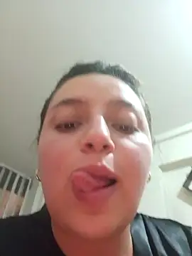 Snapshot of MajoArias chatting on 02-14-26, 05:37 MajoArias online show from 02-14-26, 05:37