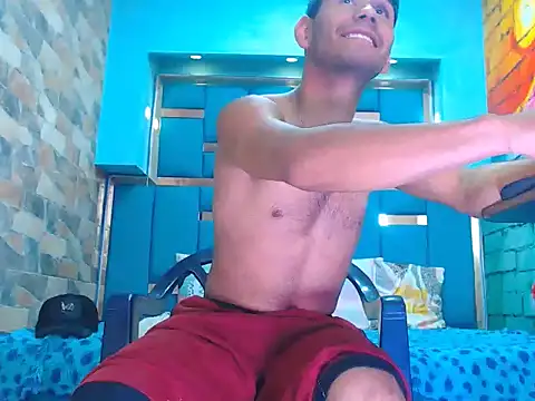 warmNoah online show from 02-21-26, 03:02