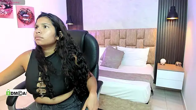 Dulcecooper1 online show from 04-05-26, 05:10