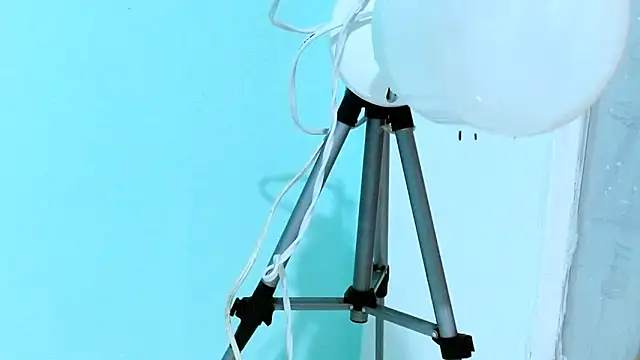 Snapshot of karolsweetvagi chatting on 06-11-26, 12:03 karolsweetvagi online show from 06-11-26, 12:03