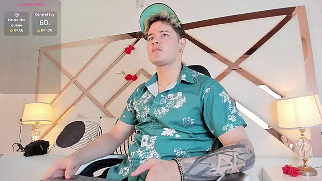 Snapshot of rayan_linxx chatting on 02-16-26, 07:32 rayan linxx online show from 02-16-26, 07:32