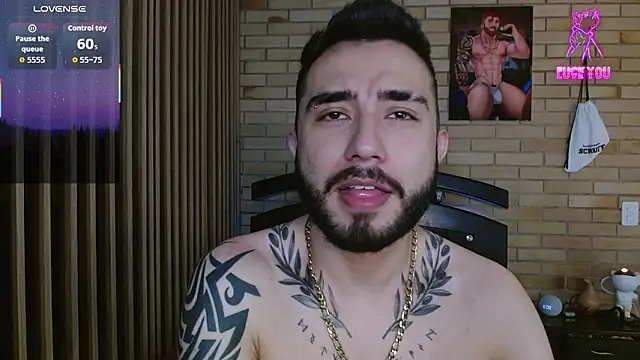 Snapshot of dave_wolf7 chatting on 02-26-26, 01:10 dave wolf7 online show from 02-26-26, 01:10