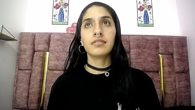 Snapshot of FRANCESCA_LOVE_ chatting on 06-19-26, 04:50 FRANCESCA LOVE online show from 06-19-26, 04:50