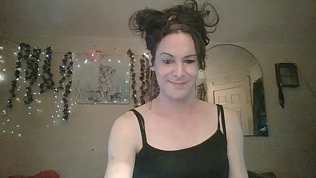 Snapshot of sillymillie4 chatting on 06-16-26, 09:50 sillymillie4 online show from 06-16-26, 09:50