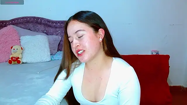 Snapshot of hansel_tes chatting on 03-16-26, 07:40 hansel tes online show from 03-16-26, 07:40