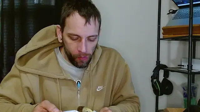 Snapshot of cguffey2284 chatting on 02-28-26, 10:22 cguffey2284 online show from 02-28-26, 10:22