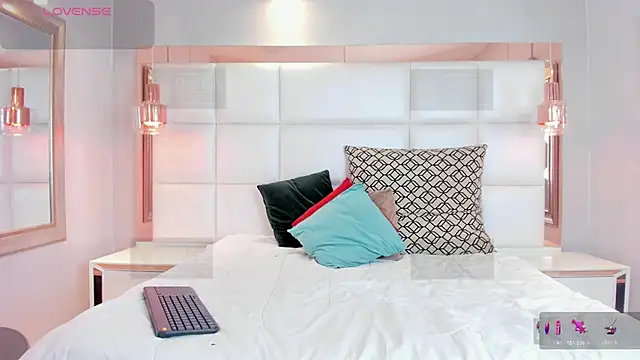 Sebastian Collins  online show from 03-02-26, 09:32