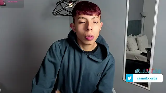 Snapshot of _camilo_ortiz chatting on 04-17-26, 08:01 camilo ortiz online show from 04-17-26, 08:01