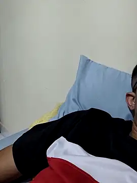 MOREN044 online show from 04-30-26, 02:51