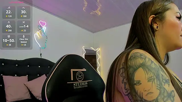 Snapshot of LUNAKITTY_TAY chatting on 02-27-26, 11:32 LUNAKITTY TAY online show from 02-27-26, 11:32