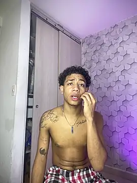 Snapshot of 777_dmz_ chatting on 02-16-26, 07:54 777 dmz online show from 02-16-26, 07:54