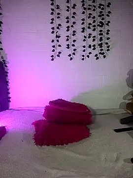 Keyla-moon online show from 04-15-26, 02:40