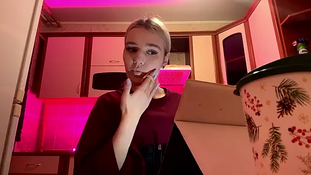 Snapshot of MiaBerlateen chatting on 02-18-26, 06:26 MiaBerlateen online show from 02-18-26, 06:26