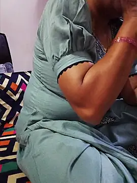 SexybeboX online show from 05-29-26, 06:11