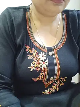 SexybeboX online show from 05-30-26, 05:43