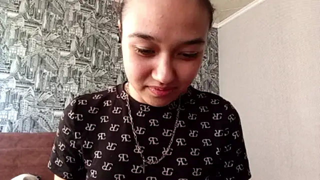 Snapshot of AnnettaBelsito chatting on 05-15-26, 12:12 AnnettaBelsito online show from 05-15-26, 12:12
